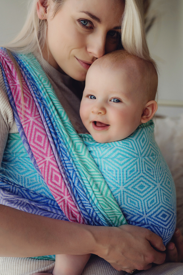 Baby Sling Aurora Cube size 6 / 2nd class