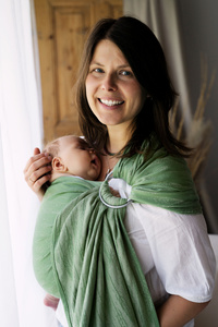 Sling cu inele Linen Whisper mărimea M – cu in, verde, model subtil cu spice de iarbă
