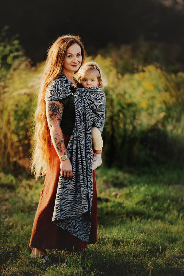 Ring Sling Tragetuch Inky Cube - Größe M (2m) /2. Wahl