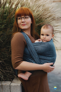 Baby Sling Cloudy Cube size 6