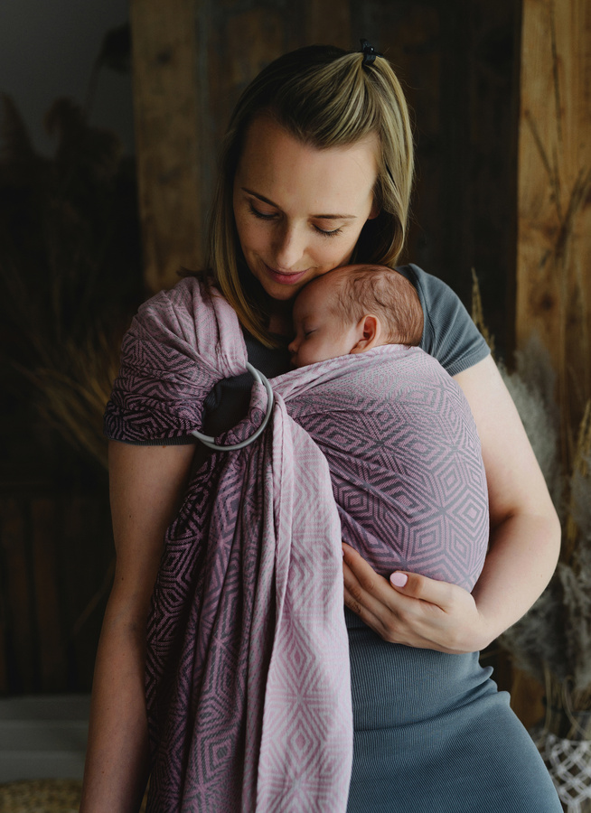 Sling cu inele Roselily Cube mărimea L – roz și gri, cu model jacquard