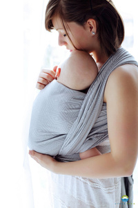 Little Frog Baby Sling - Grey Cube size 8