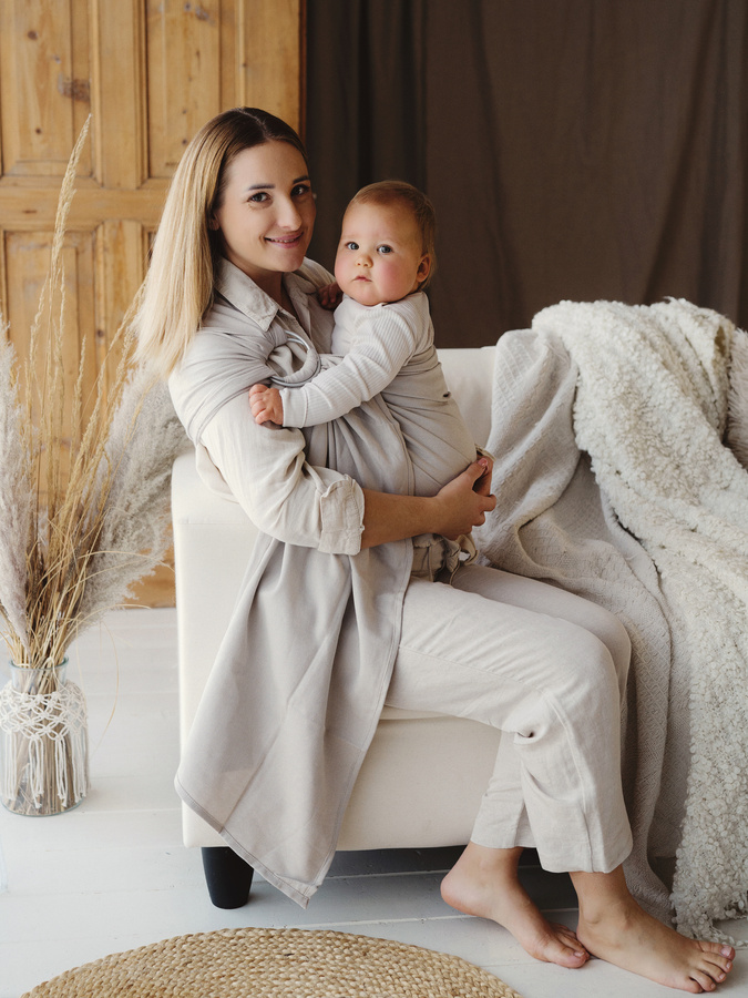 Beige Moonstone M – ponadczasowa chusta kółkowa w odcieniu beżu