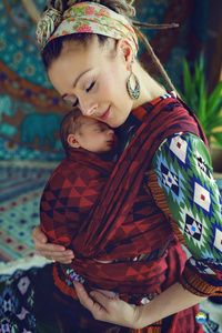 Baby Sling Ruby Illusion size 5 DEMO 