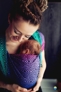 Little Frog Baby Sling - Dark Aurora Cube size 4 /2nd class