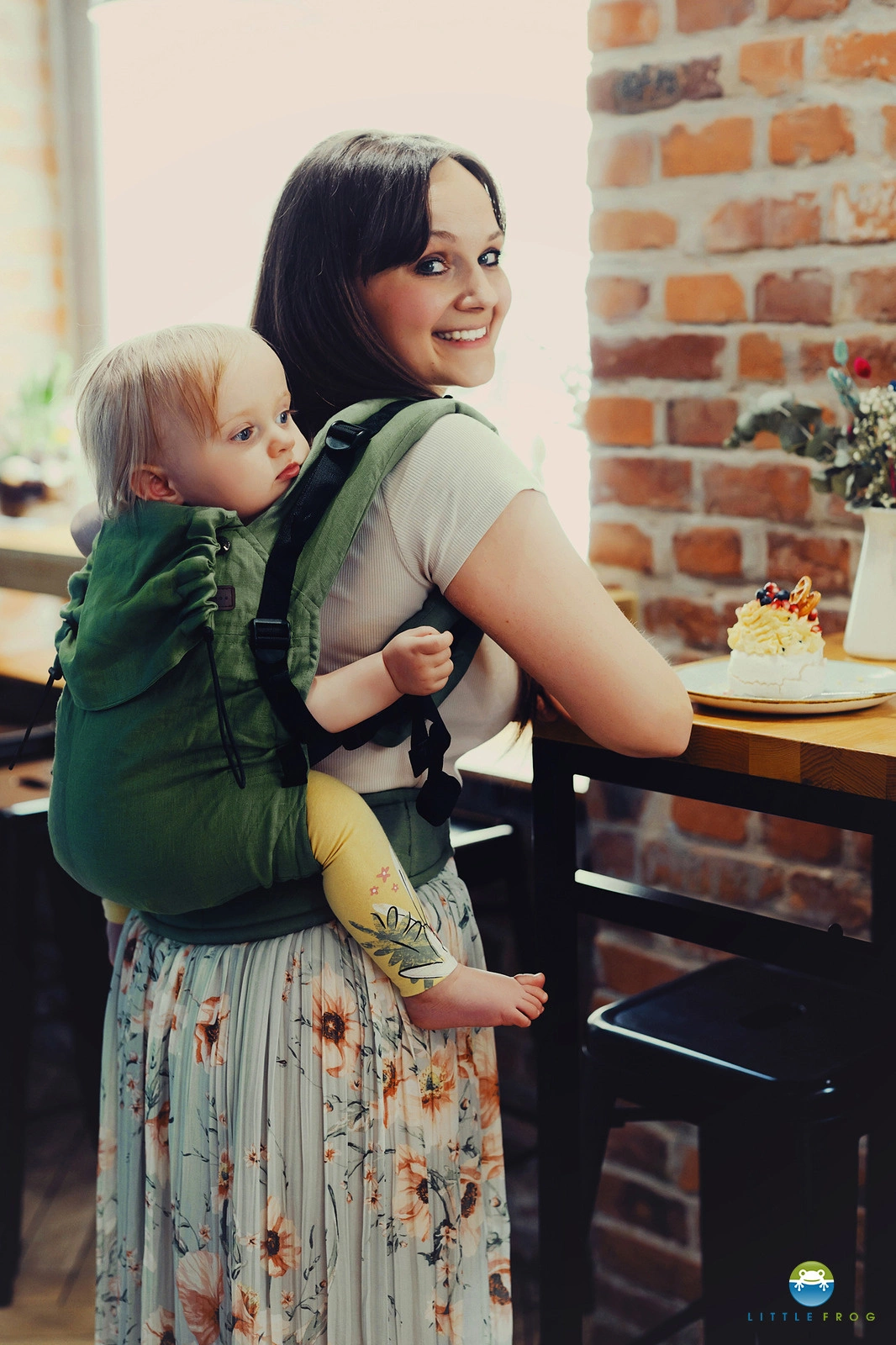 Babywearing ergonomic best sale