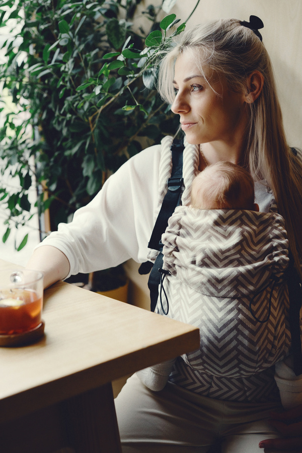 Babytrage Prime Serene Miles