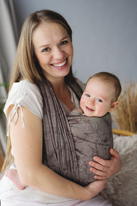 Eșarfă port-bebe țesută Linen Joy of Life mărimea 7 – cu in, model maro cu colibri