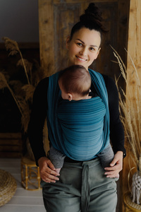 Blue Boleite baby wrap – ergonomic newborn babywearing (size 6)