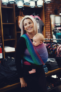 Colourful TENCEL™ Aurora Cube baby wrap – comfortable babywearing from the very first days (size 6)