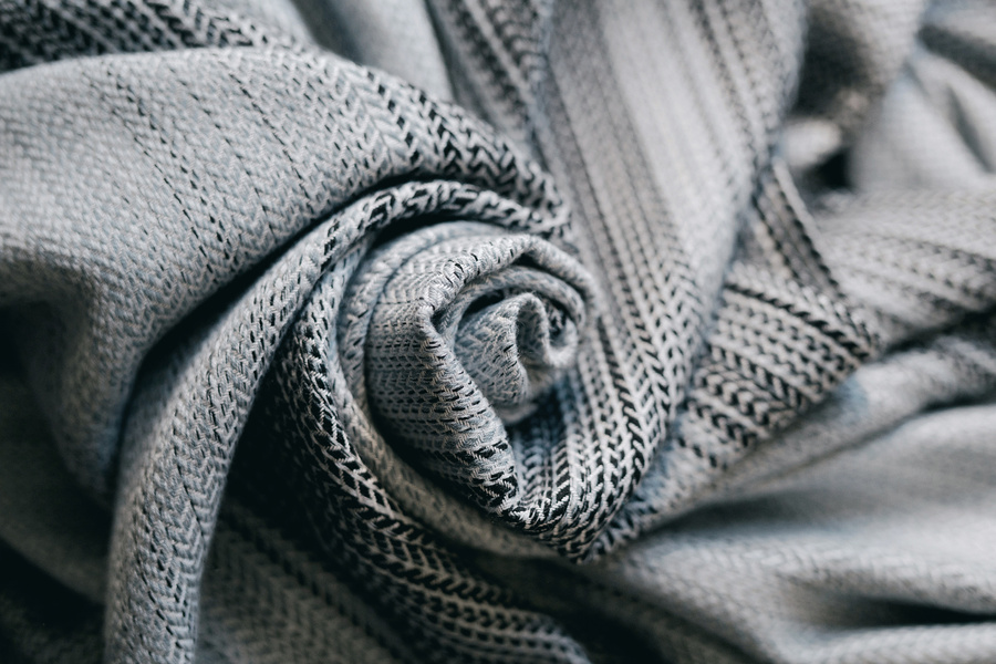 Ring Sling Tragetuch TENCEL™ Silver Path – Größe L (2,3 m)