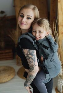 Marsupiu Preschooler Slate Moonstone – gri și negru, ergonomic pentru copii de 2–6 ani