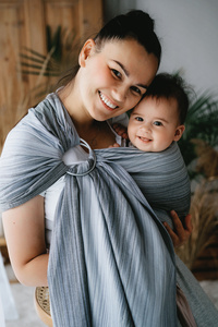 Grey Angelite ring sling M – for quick, everyday babywearing