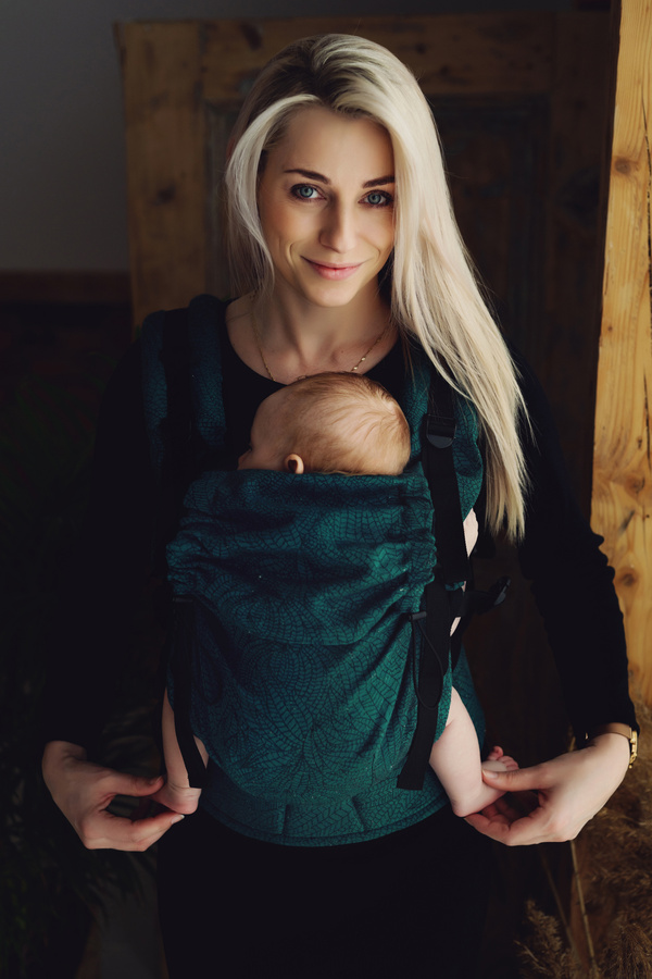 Babytrage Prime RE Deep Wildness