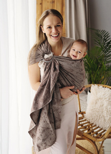 Sling cu inele Linen Joy of Life mărimea M (2 m) – cu in, model maro cu colibri