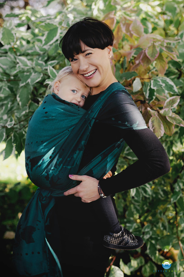 Eșarfă port-bebe țesută Teal Wanderlust mărimea 4 – negru și teal, cu model hartă a lumii