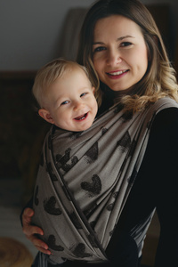 Eșarfă port-bebe Cosy Love mărimea 4 /2nd class – cu inimioare maro