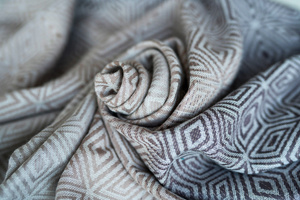 Eșarfă port-bebe TENCEL™ Calm Cube mărimea 6 /Calitatea a II-a