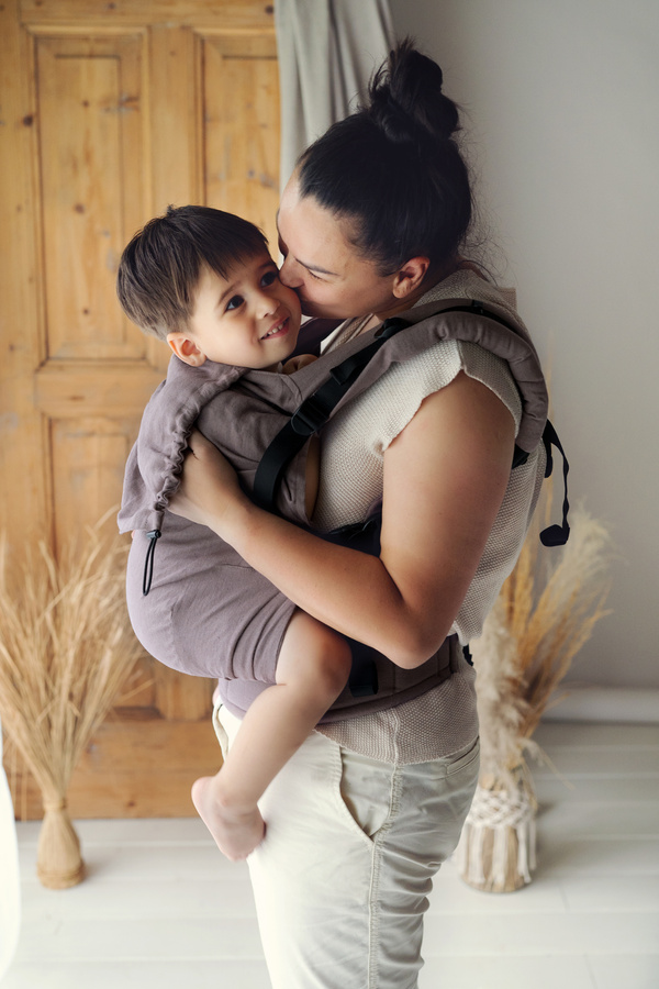 Ergonomic Preschooler Carrier Pure Linen Frappe – 100% Natural Linen