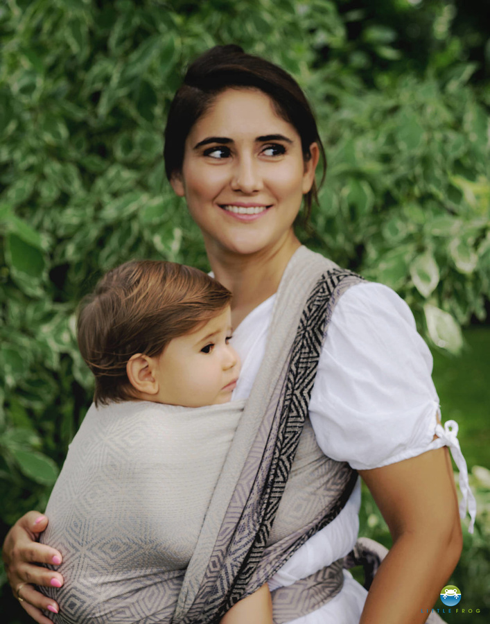 Baby Sling TENCEL™ Smokey Cube size 4