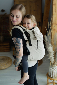 Marsupiu Preschooler Beige Moonstone – bej, ergonomic pentru copii de 2–6 ani
