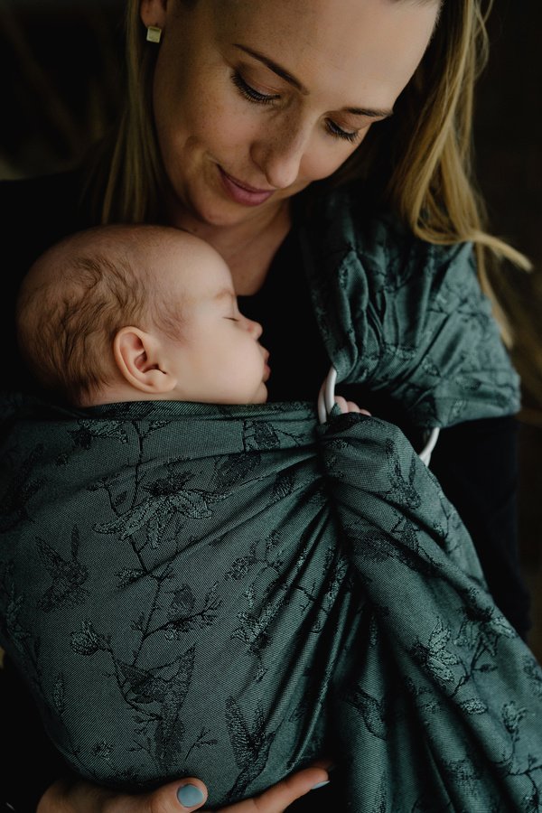 Sling cu inele TENCEL™ Joy of Life mărimea L (2,3 m) – moale, respirabil și elegant