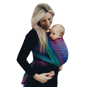 Eșarfă port-bebe țesută TENCEL™ Aurora Cube mărimea 6 – multicoloră, cu model geometric