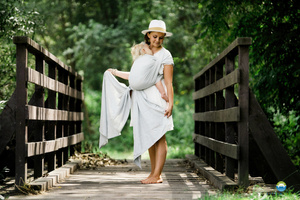 Eșarfă port-bebe țesută Linen Silver Wildness mărimea 7 – alb și gri, cu in