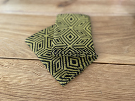 Protector tirantes para portabebés - Golden Cube